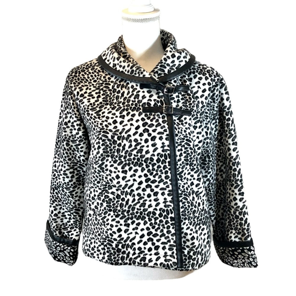 RUBY RD Jacket Coat Crop Black White Animal Print Buckle Asymmetrical 6 Small